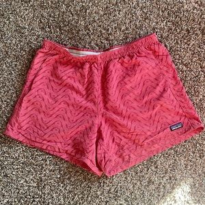 patagonia women’s baggies Bluff River Star Pink